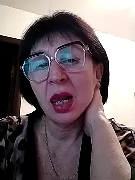 Snapshot of AlbinaXPretty chatting on February 17, 2025, 9:52 pm AlbinaXPretty online show from February 17, 2025, 9:52 pm