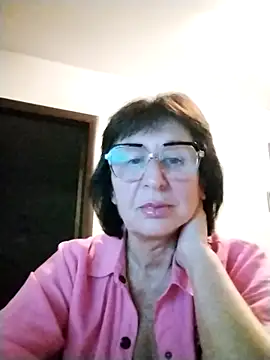 Snapshot of AlbinaXPretty chatting on October 22, 2025, 7:57 pm AlbinaXPretty online show from October 22, 2025, 7:57 pm