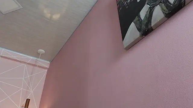 dolly zoe online show from November 20, 2025, 11:59 pm