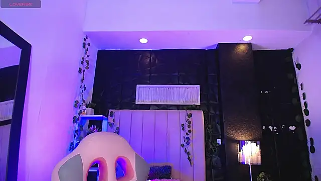 helen bunnnyx online show from February 13, 2025, 8:48 am