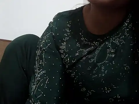 Snapshot of shekira99 chatting on October 13, 2025, 7:25 pm shekira99 online show from October 13, 2025, 7:25 pm