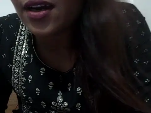 Snapshot of shekira99 chatting on October 16, 2025, 2:29 pm shekira99 online show from October 16, 2025, 2:29 pm