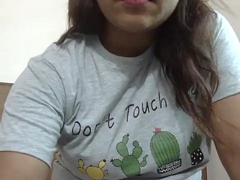 Snapshot of shekira99 chatting on October 24, 2025, 1:03 am shekira99 online show from October 24, 2025, 1:03 am