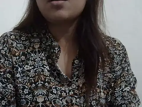 Snapshot of shekira99 chatting on November 17, 2025, 8:58 pm shekira99 online show from November 17, 2025, 8:58 pm