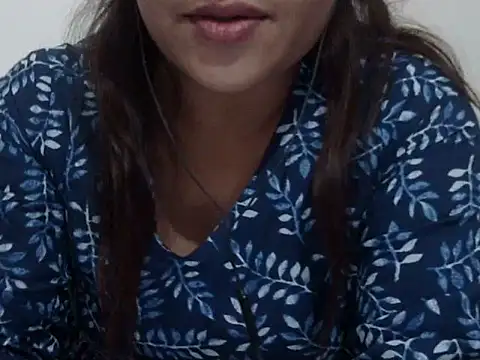 Snapshot of shekira99 chatting on December 22, 2025, 8:06 pm shekira99 online show from December 22, 2025, 8:06 pm