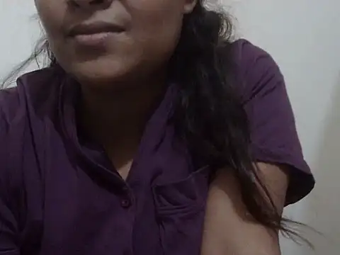 Snapshot of shekira99 chatting on February 22, 2026, 2:04 pm shekira99 online show from February 22, 2026, 2:04 pm