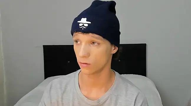 Snapshot of angelcortes chatting on March 22, 2025, 10:49 am angelcortes online show from March 22, 2025, 10:49 am