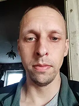 Yrikos1 online show from June 4, 2026, 7:58 am