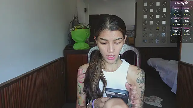 vinkitinkii online show from February 21, 2026, 6:14 am