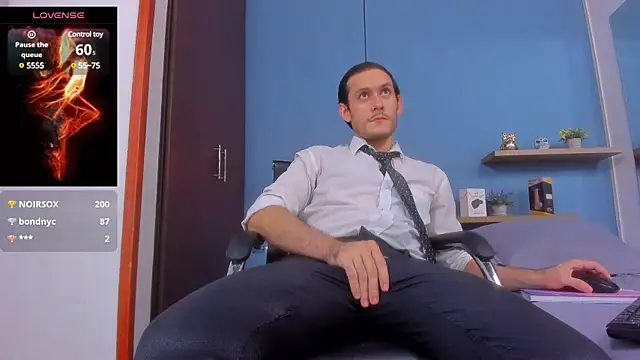 jeanpiere  online show from December 7, 2024, 8:22 am