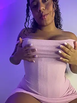 charlotteeruss online show from December 2, 2025, 5:13 am