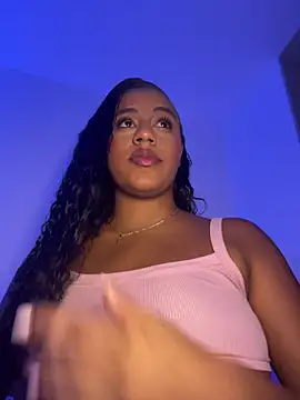 charlotteeruss online show from December 23, 2025, 6:55 am