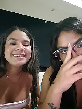 LarissaGaby01 online show from March 21, 2025, 1:56 am