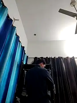 ZIMMY25 online show from November 22, 2025, 4:55 am