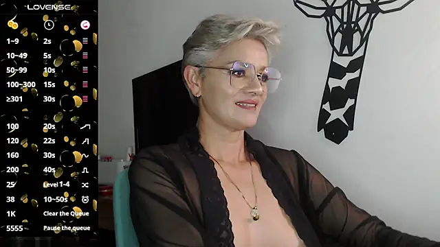 Snapshot of scarlett_paris22 chatting on January 17, 2025, 11:29 pm scarlett paris22 online show from January 17, 2025, 11:29 pm