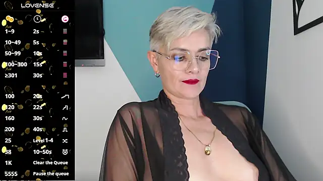 Snapshot of scarlett_paris22 chatting on February 23, 2025, 2:07 am scarlett paris22 online show from February 23, 2025, 2:07 am