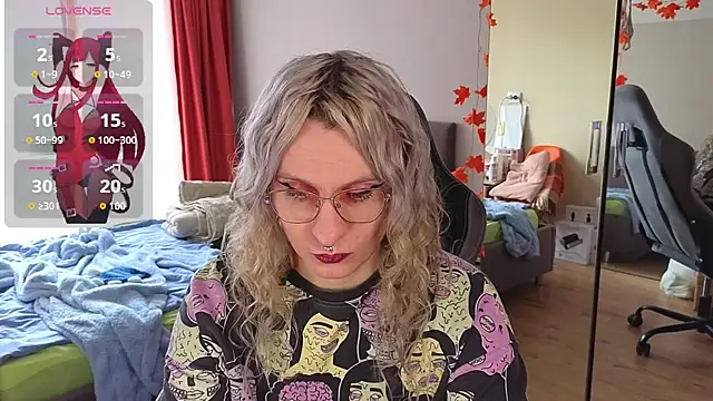 Lori Myaf online show from September 17, 2025, 2:52 pm