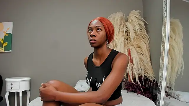 Shanelle   online show from October 25, 2025, 1:07 pm