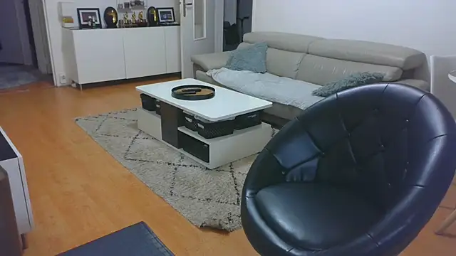 Snapshot of sarametisse26 chatting on October 6, 2025, 6:11 am sarametisse26 online show from October 6, 2025, 6:11 am