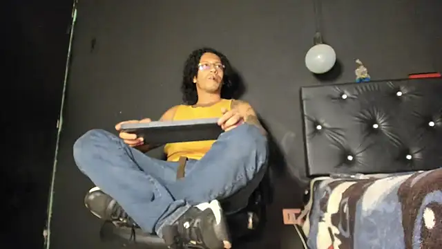 Snapshot of FuckHardlove chatting on June 20, 2026, 4:26 am FuckHardlove online show from June 20, 2026, 4:26 am