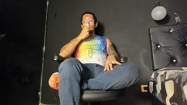 Snapshot of FuckHardlove chatting on June 26, 2026, 3:55 am FuckHardlove online show from June 26, 2026, 3:55 am
