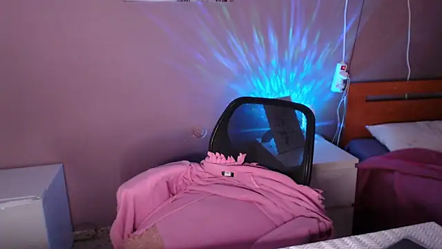 Latina BigBoobs online show from October 27, 2025, 12:36 am