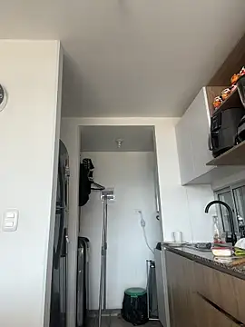 Ameellie online show from February 11, 2026, 3:28 pm