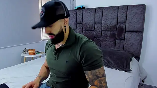 Zack Froone online show from February 14, 2025, 2:44 pm