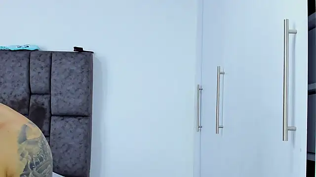 Zack Froone online show from February 22, 2025, 8:31 pm