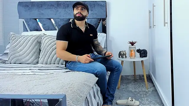 Zack Froone online show from November 26, 2025, 12:50 pm