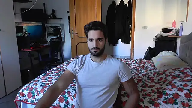 Snapshot of Alexox02 chatting on October 8, 2025, 2:58 pm Alexox02 online show from October 8, 2025, 2:58 pm