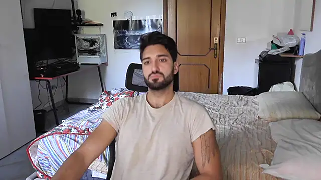 Snapshot of Alexox02 chatting on November 5, 2025, 7:41 am Alexox02 online show from November 5, 2025, 7:41 am