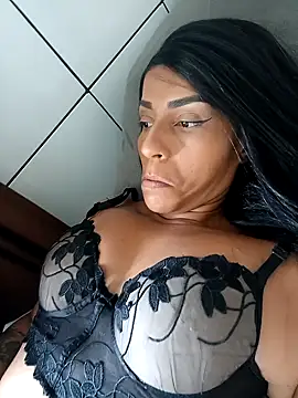 Snapshot of casal7722 chatting on December 17, 2024, 10:01 am casal7722 online show from December 17, 2024, 10:01 am