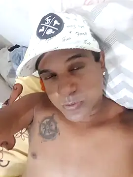 casal7722 online show from January 16, 2025, 11:59 pm