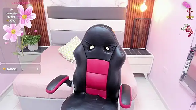 MILEY JOAS2 online show from February 18, 2026, 7:54 pm