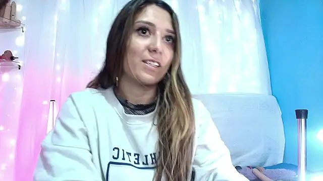 Natasha Wilde  online show from December 21, 2024, 3:09 pm