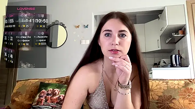 Teylor Love online show from September 17, 2025, 12:07 pm