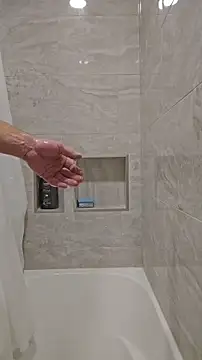 bigdeal698 online show from October 27, 2025, 5:22 am