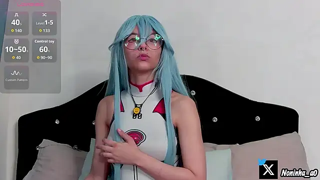 nonawhitemm online show from July 7, 2026, 12:02 am