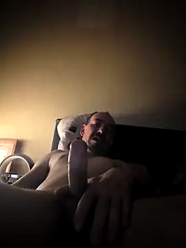 Snapshot of antoniox1978 chatting on March 17, 2026, 4:32 pm antoniox1978 online show from March 17, 2026, 4:32 pm