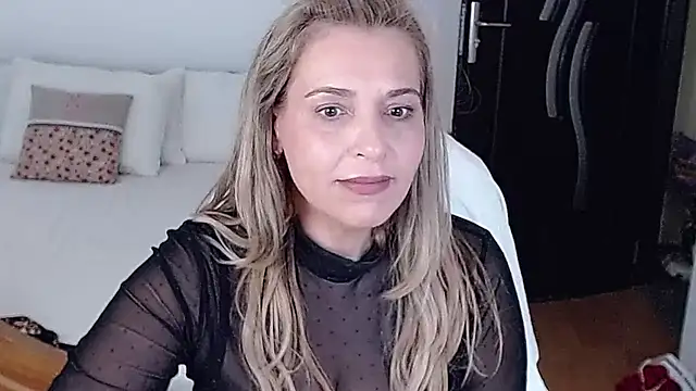 evamaria2024 online show from July 13, 2026, 9:34 am
