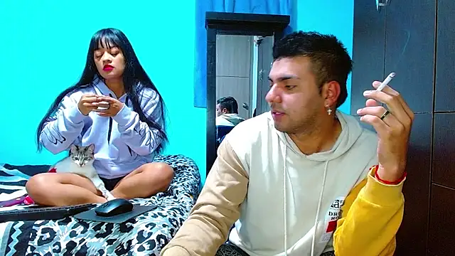 Snapshot of 2ScarletandRyan8 chatting on February 5, 2025, 10:08 am 2ScarletandRyan8 online show from February 5, 2025, 10:08 am