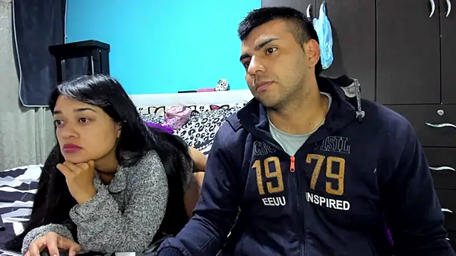 Snapshot of 2ScarletandRyan8 chatting on October 16, 2025, 9:54 am 2ScarletandRyan8 online show from October 16, 2025, 9:54 am