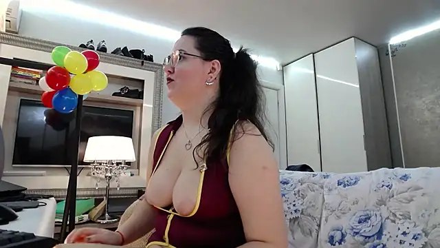 ILoveToFeelU online show from March 12, 2026, 8:37 pm