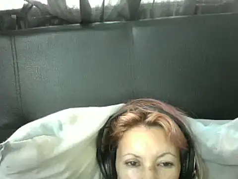 Snapshot of Paulita_x3 chatting on January 8, 2025, 1:20 pm Paulita x3 online show from January 8, 2025, 1:20 pm