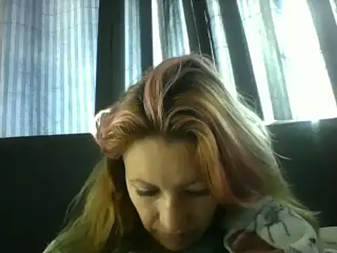 Snapshot of Paulita_x3 chatting on February 10, 2025, 1:33 pm Paulita x3 online show from February 10, 2025, 1:33 pm