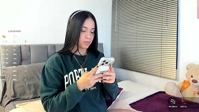 Gigi-bom online show from February 24, 2026, 11:14 pm