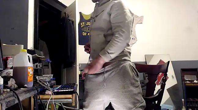 Snapshot of sledge901 chatting on January 22, 2025, 1:53 am sledge901 online show from January 22, 2025, 1:53 am