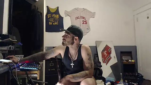 Snapshot of sledge901 chatting on January 23, 2025, 8:25 am sledge901 online show from January 23, 2025, 8:25 am