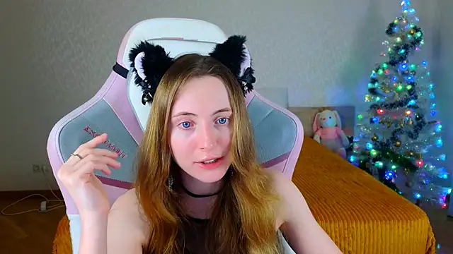 Cowell Adelina online show from December 20, 2025, 9:27 am